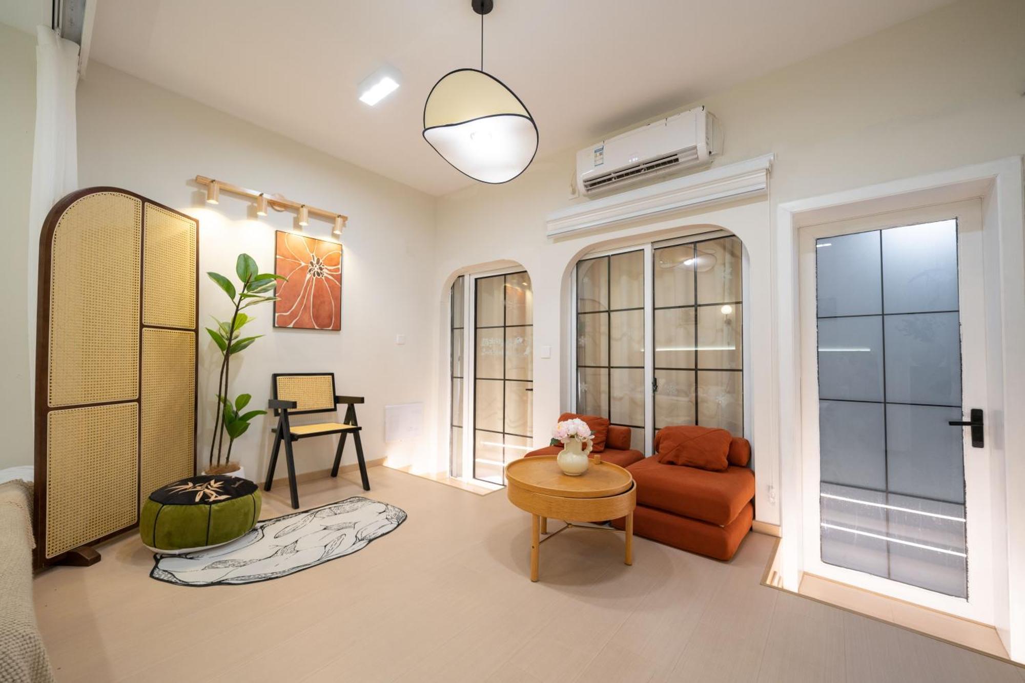 Apartment 上海小胖纸民宿-南京西路4店
